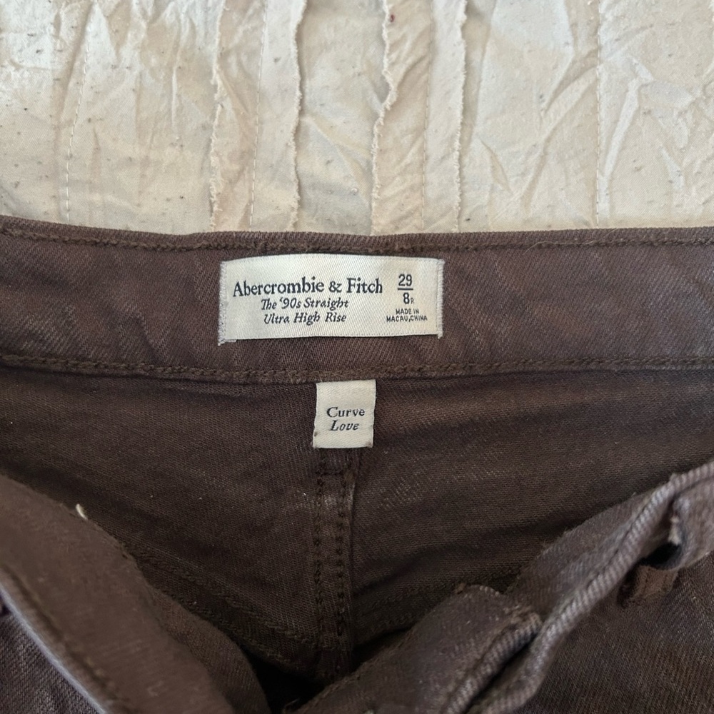 Abercrombie & Fitch Brown 90s straight ultra high rise jeans